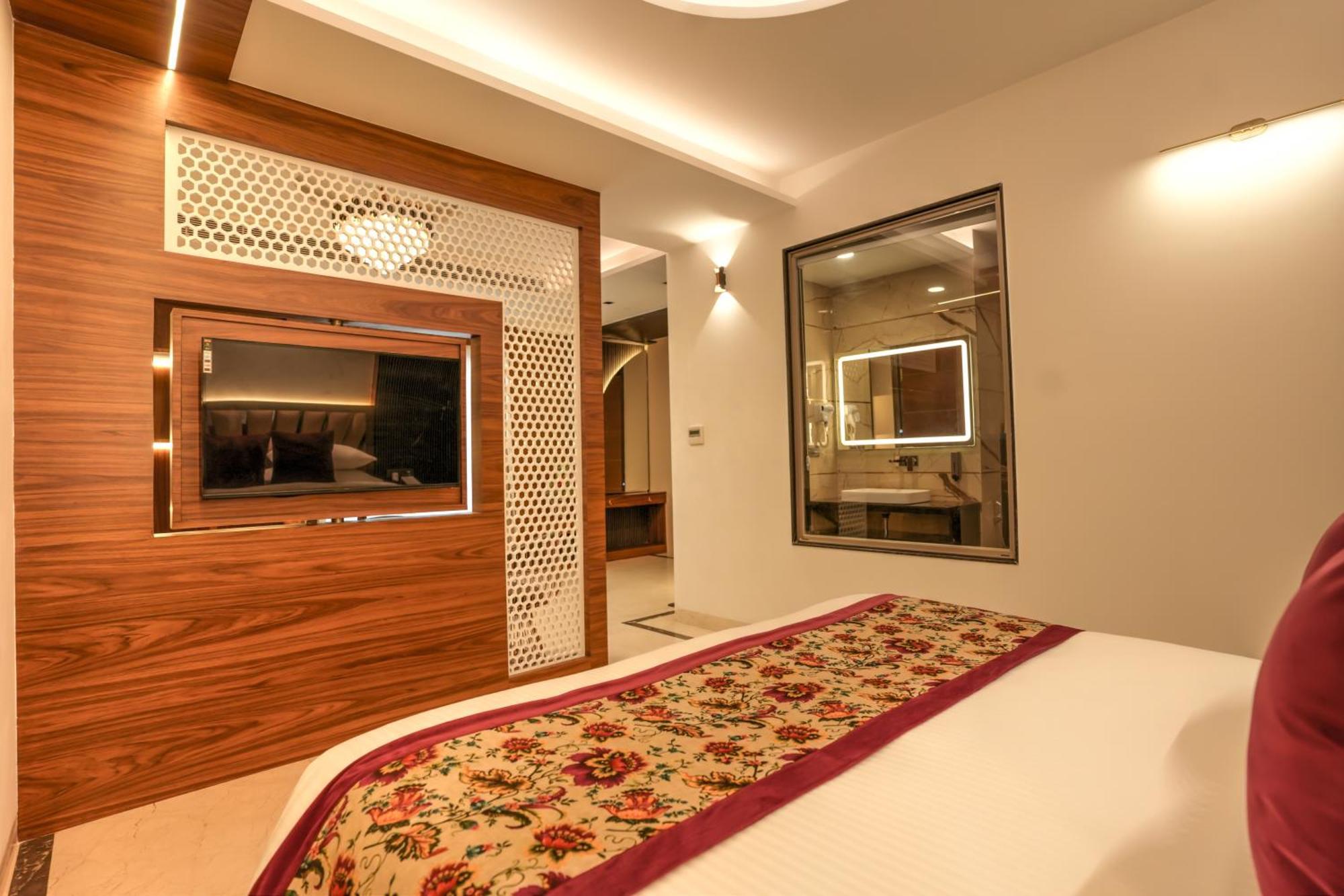 Rj Hotel - Managed By Atithi House Greater Noida Exterior photo